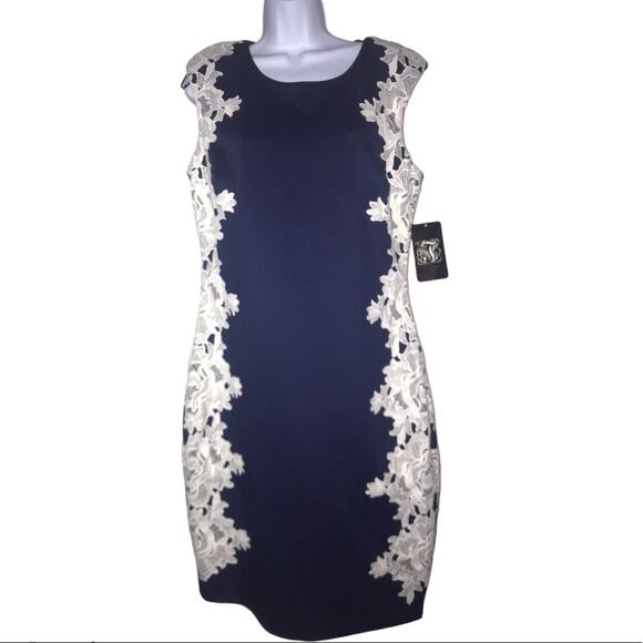 NWT Women's Jax Floral Lace Sheath Dress - Picture 1 of 3